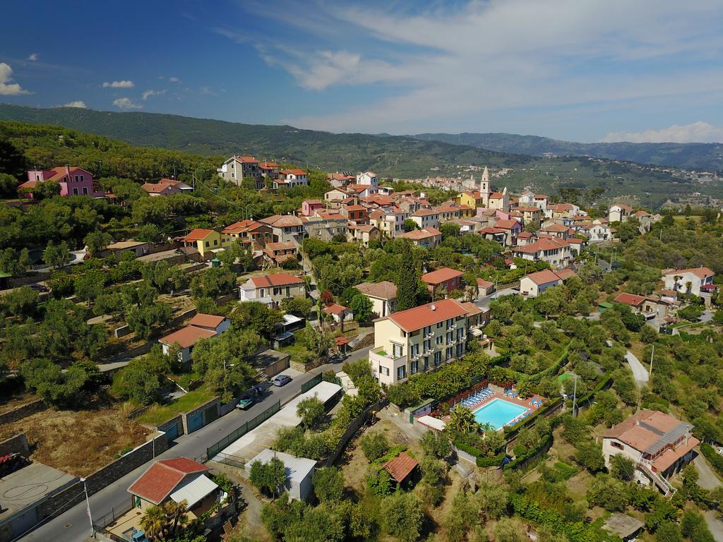 Residence Elvira Diano Marina Exteriér fotografie